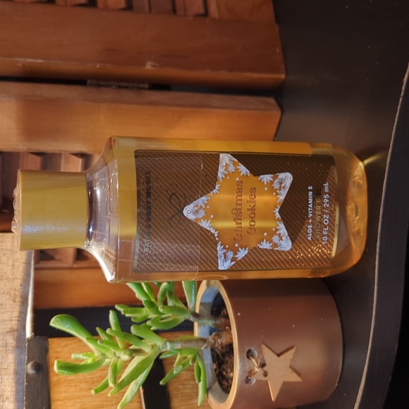 Bath & Body Works Christmas Cookies Shower Gel Cookie Almond Caramel NEW NIP - Picture 1 of 7